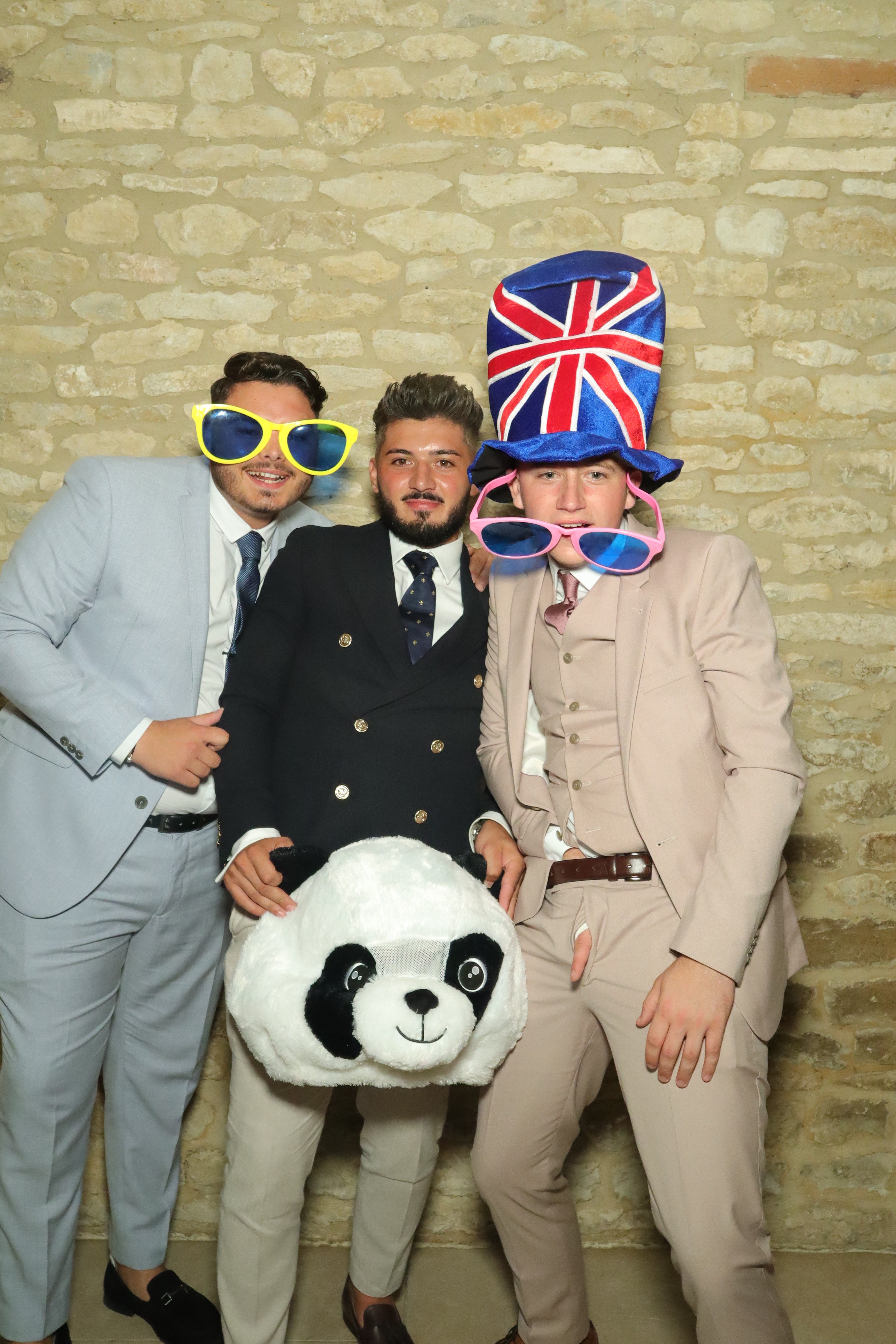 Natalie & Jack’s Wedding | View more photos from the event at gallery.myphotoboothexperience.co.uk/u/MyPhotoBoothExperienceLtd/Natalie-Jack’s-Wedding